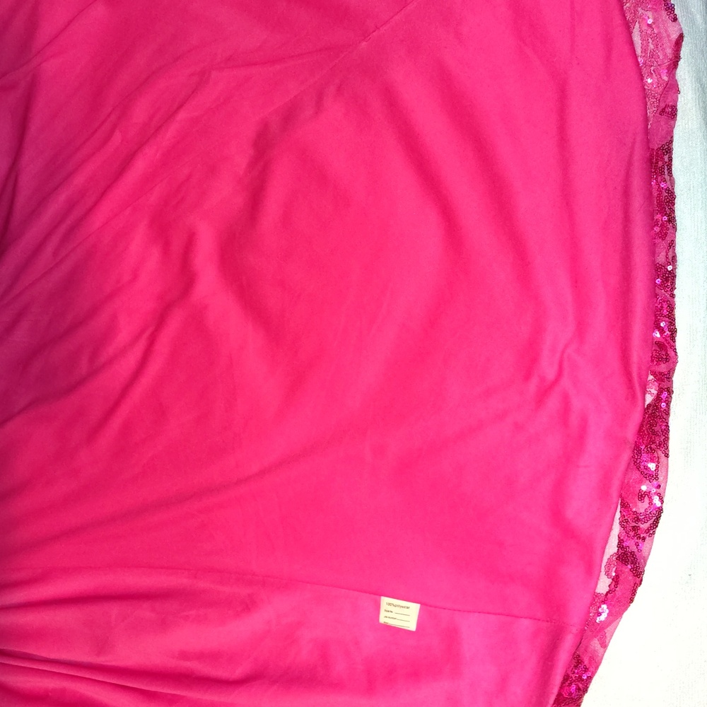 Pink Gown - Picture 5 of 9